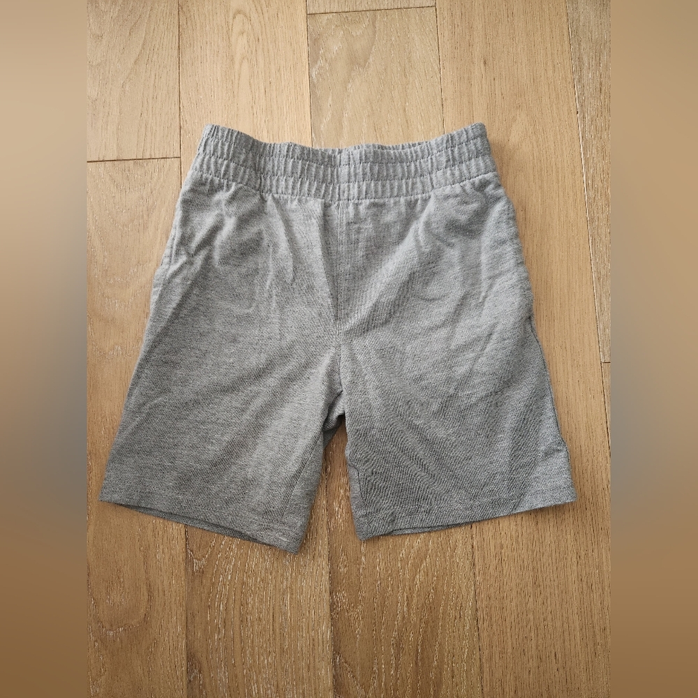 365 KIDS | NWOT plain grey shorts with pockets